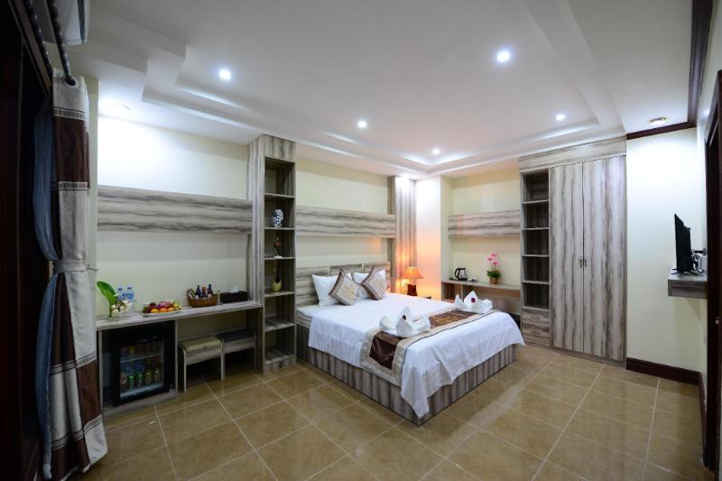 Deluxe Double With Balcony at Vientiane Luxury Hotel